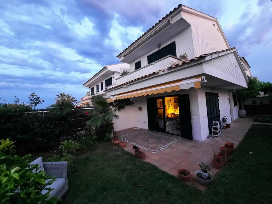 Cosy House With Garden Infront Of The Sea Apartment เครเชล ภายนอก รูปภาพ